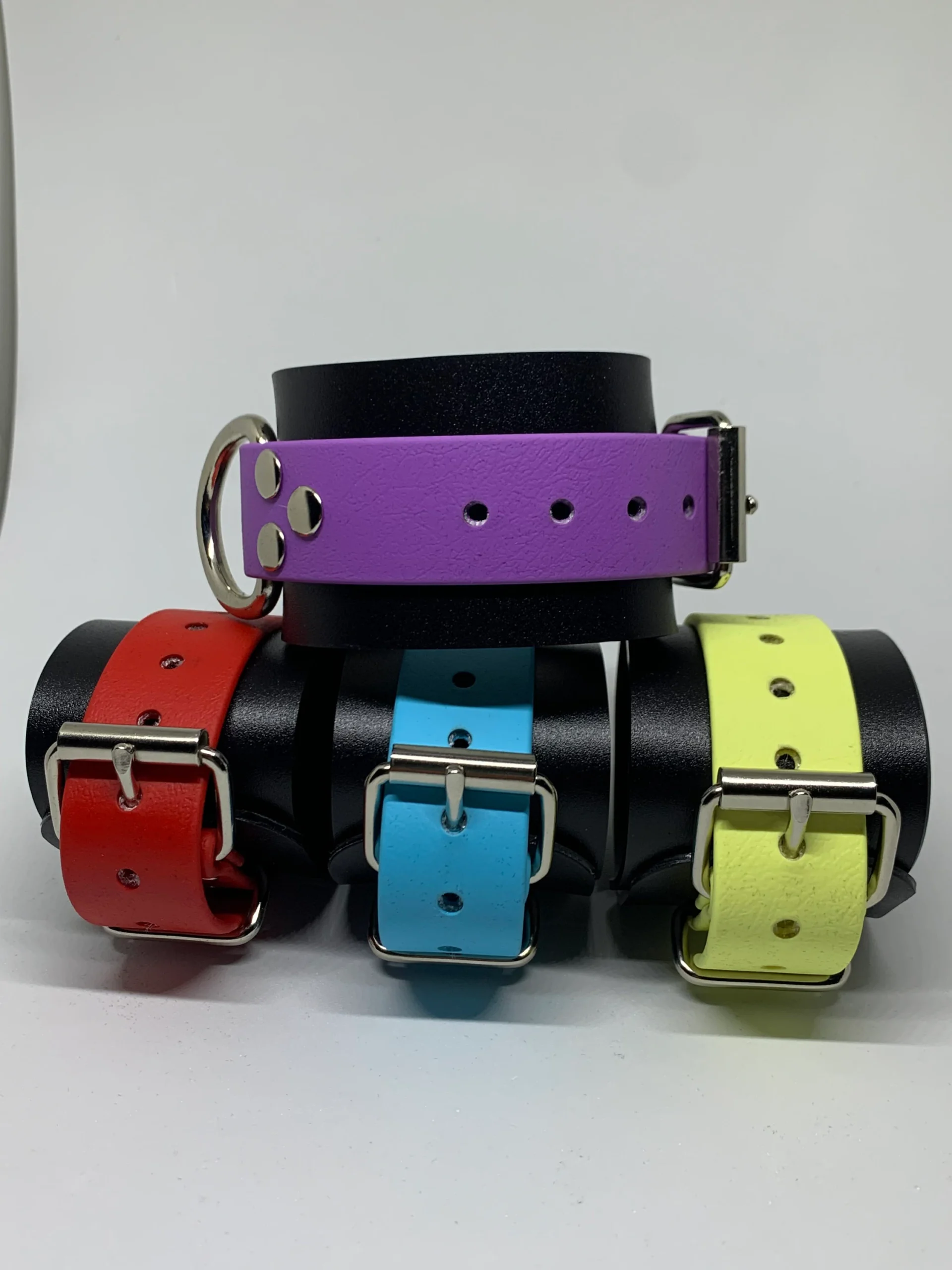 Heavy duty restraints - Image 8