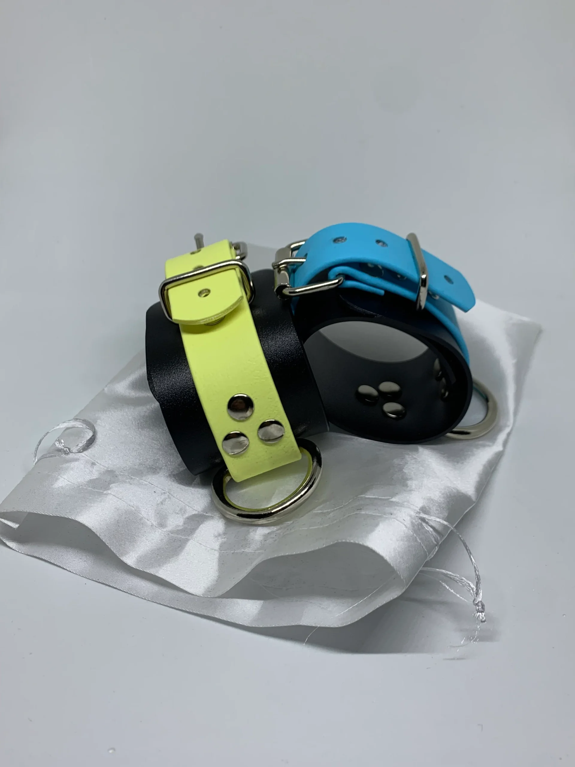 Heavy duty restraints - Image 7